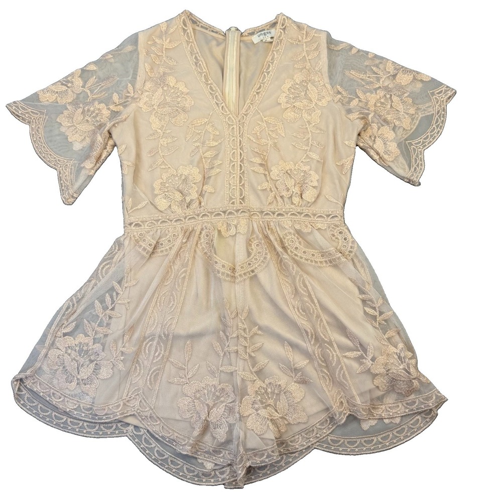 Umgee Women Cream Floral Lace Embroidered V-Neck Romper Size S